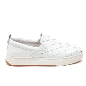 J/SLIDES Woven Leather Slip-on Sneakers/loafers in White   Size 7.5